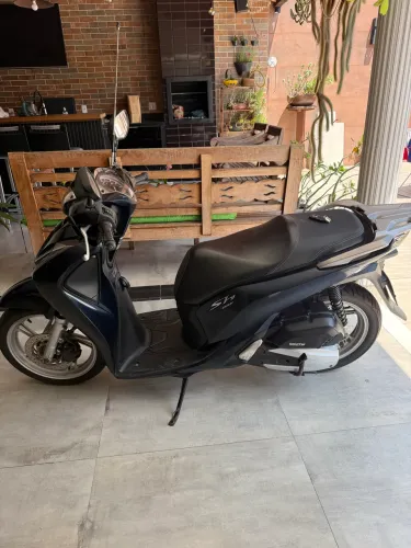 Moto scooter honda sh 150i 2018 - baixa km
