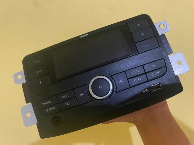 Rádio Renault Continental original 