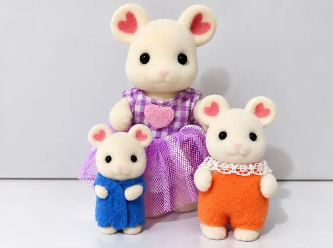 Bonecas Sylvanian families Fofissimos Ratos Marshmallow 