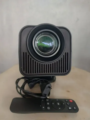 Vendo um Retroprojetor 