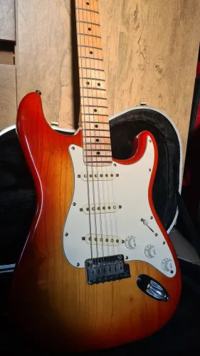 Fender Stratocaster American Sienna(custom shop) n( SUHR PRS GIBSON)