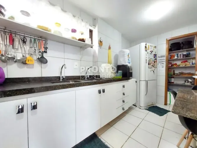 Apartamento com 4 quartos em Pina