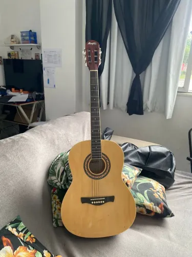 Violão: Memphis - (uma linha da Tagima) à venda!