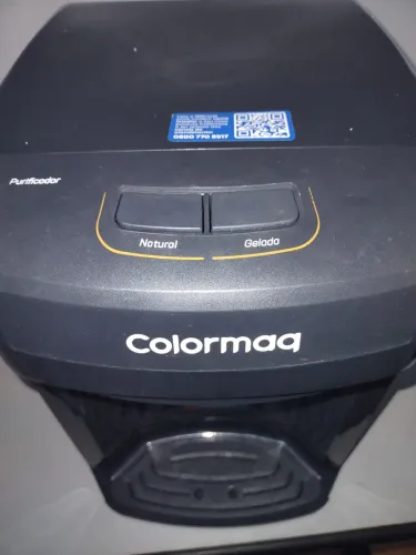 Vendo um purificador de água em excelente estado de conservação