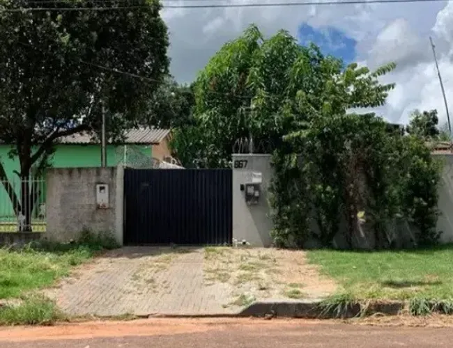 CASA RESIDENCIAL em CANARANA - MT, Morada do Sol