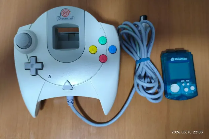 Controle Dreamcast com VMU