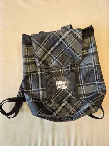 Mochila xadrez Herschel feminina