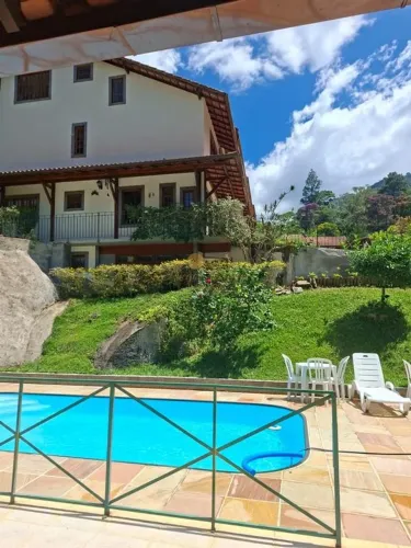 Casa em Condomínio para Venda em Teresópolis, Cascata dos Amores, 3 dormitórios, 2 banheir