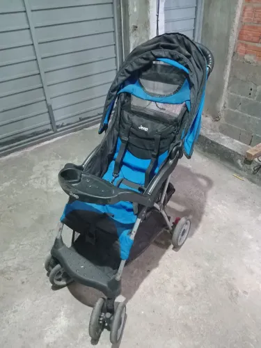 Carrinho de bebê usado 120 reais