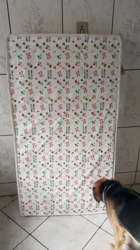 Colchão de berço.
