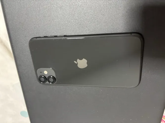 iPhone 11 64GB Leia!!!!