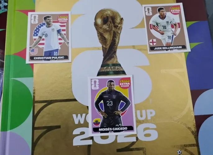Extra stiker,novas em bom estado!!