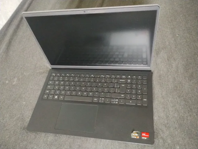 Notebook Dell Vostro 15 3515 | Ryzen 7 3700U | 16gb |SSD 256gb| Excelente estado!