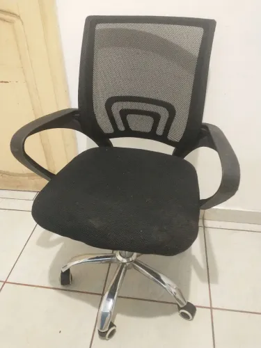 Cadeira de escritório 70 reais