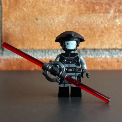 Lego minifigura Fifth Brother (incompleto)