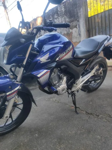 CB TWISTER 250f