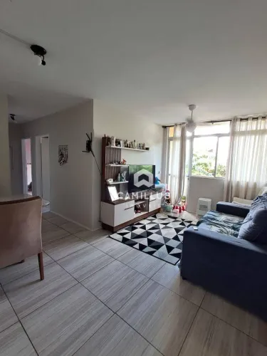 Apartamento com 3 dormitórios à venda, 72 m² por R$ 580.000,00 - Coqueiros - Florianópolis