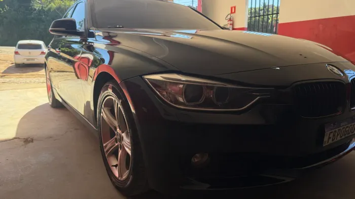 BMW 320I A 2.0 Turbo/activeflex 16V 184cv 4P 2014