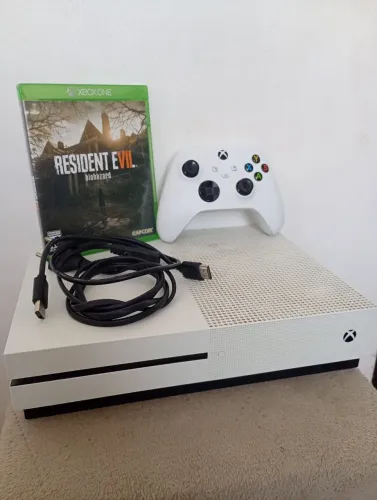 Xbox One S