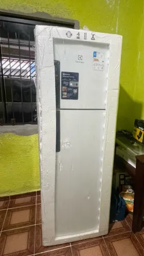 Geladeira Duplex Electrolux 380 Litros