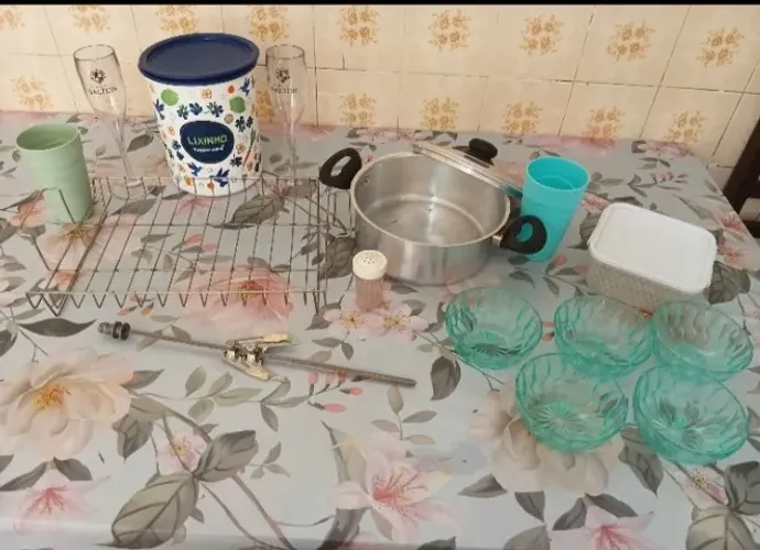 Kit cozinha lixeira, panela,copos, taças etc