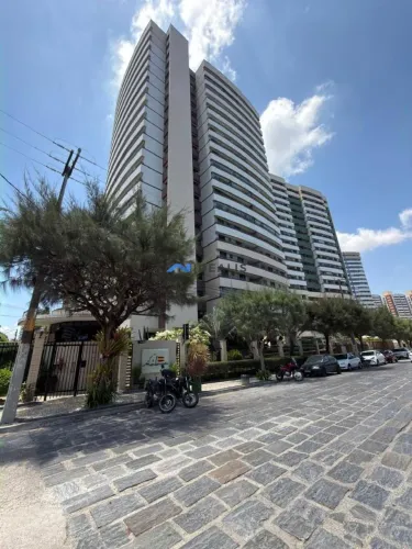 Apartamento com 2 dormitórios à venda, 70 m² por R$ 650.000 - Parque Iracema - Fortaleza/C