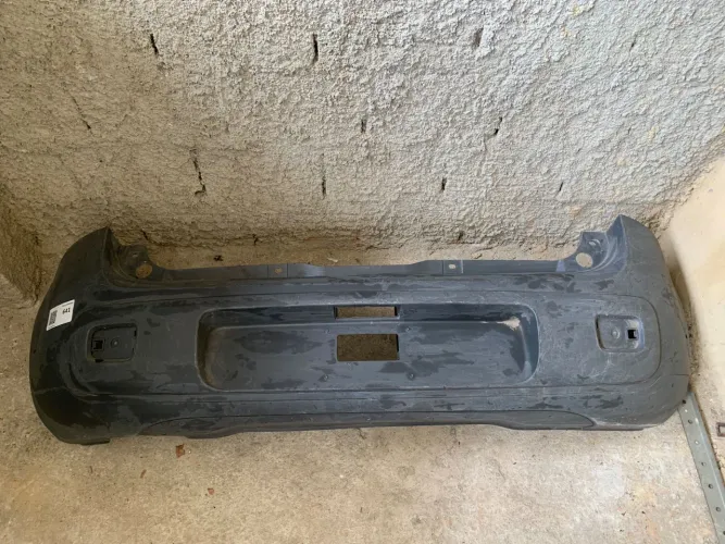 Para-choque TRASEIRO FIAT UNO 2011 2014