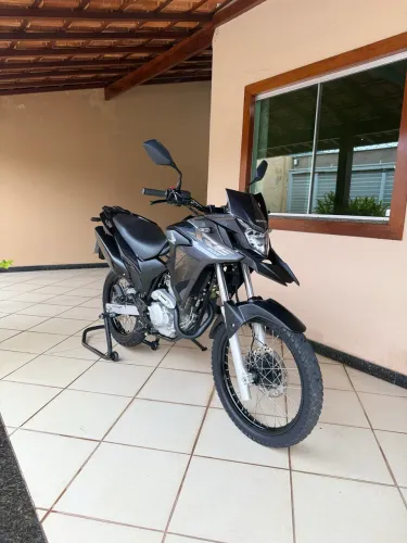Xre 300 abs 2023