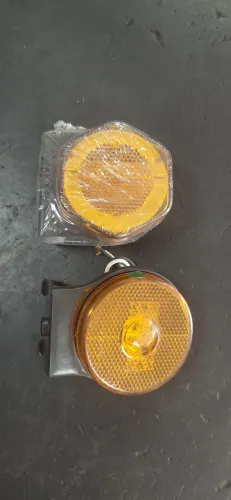 Lanterna Lateral p/ Carretas