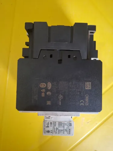 Contator tripolar CWM105 220v<br>R$800