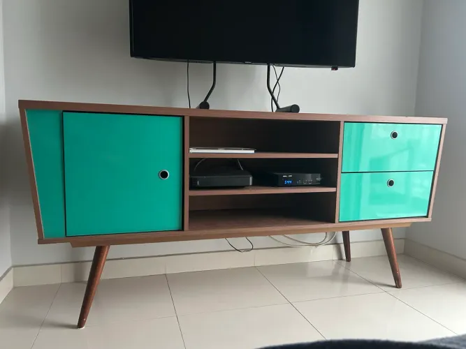 Móvel retrô - Rack retrô