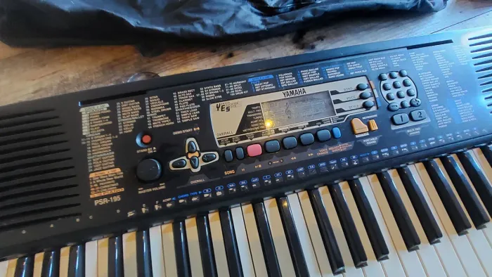 Teclado musical Yamaha