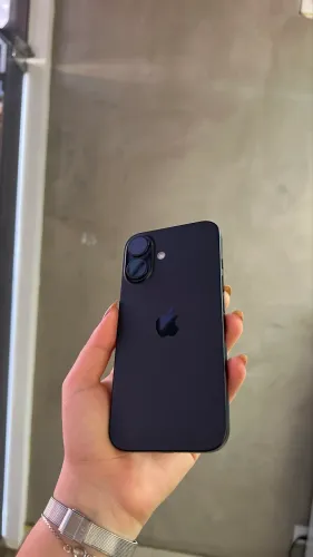 iPhone 16 256GB 