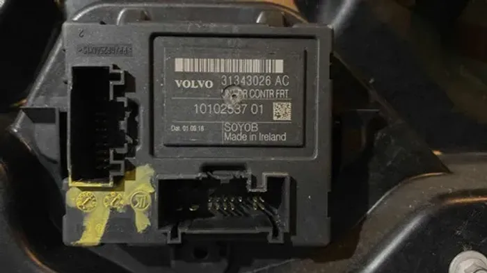 Módulo Porta Dianteira Esquerda Volvo Xc60 2017