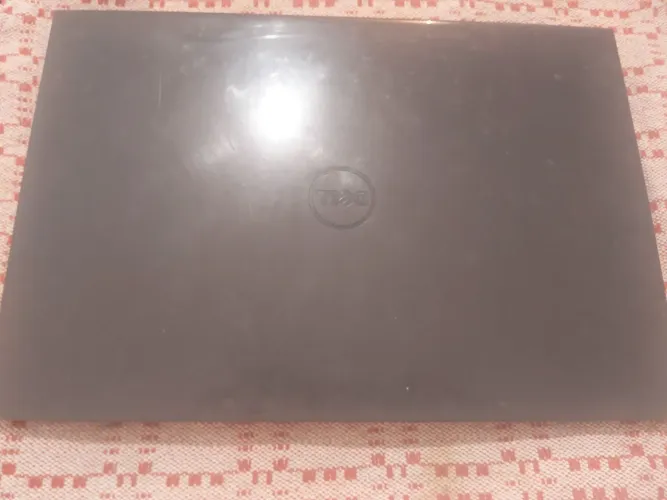 Notebook Dell inspiron 3576 em um ótimo estado funcionando perfeitamente