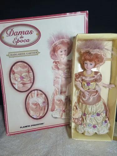 Bonecas damas de epoca de porcelana 