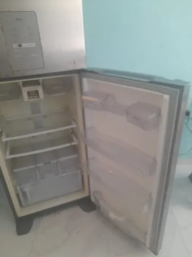GELADEIRA BRASTEMP, INOX FROST FREE COM TUDO FUNCIONANDO!