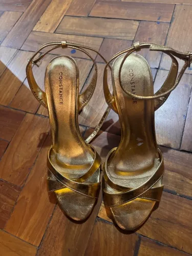 Salto Dourado 40 Constance