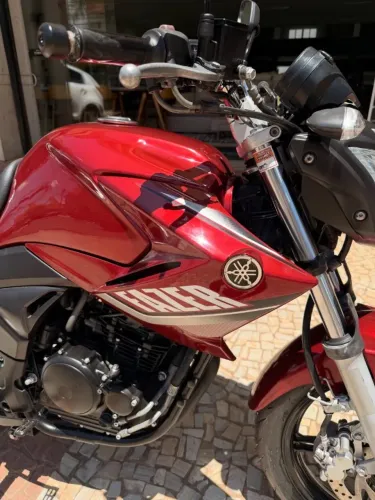 Yamaha Fazer 250