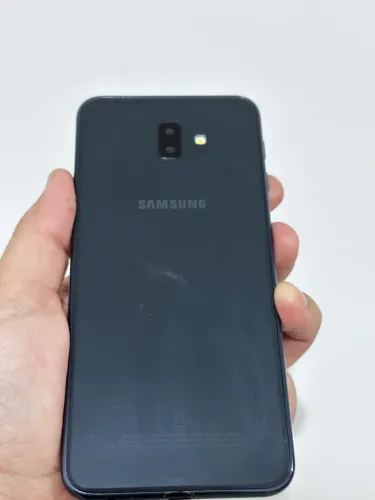 J6 Plus Samsung APENAS PARA PEÇAS 