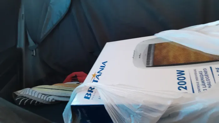 Vendo aquecedor Britânia 1200wts  novo na caixa 