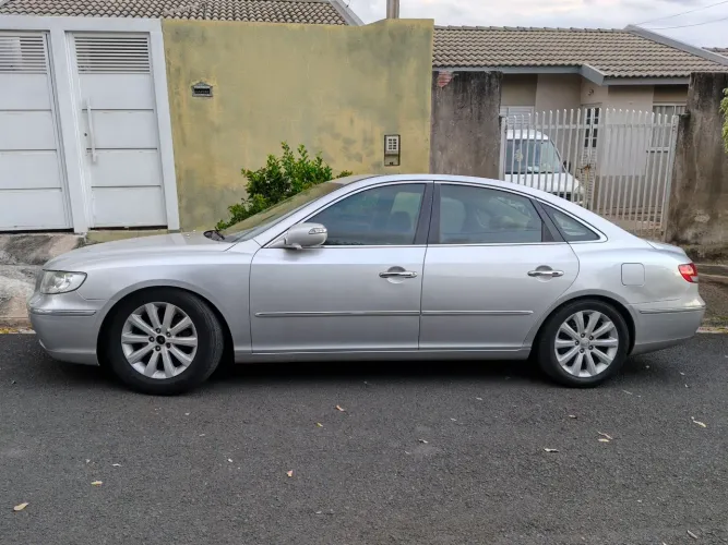 Hyundai Azera GLS 3.3 V6 24V 4P Aut. 2010