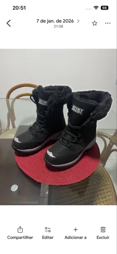 Bota de inverno impermeável