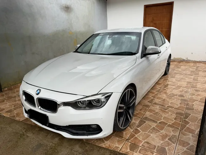 BMW 320I A Modern/sport TB 2.0/a.flex 16V 4P 2018