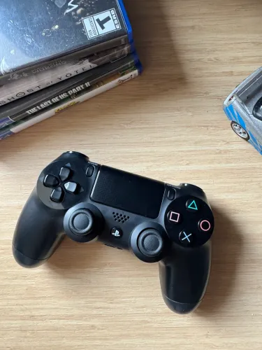 Controle PS4 Original DualShock 4 Sem Fio - Preto (Ótimo Estado)