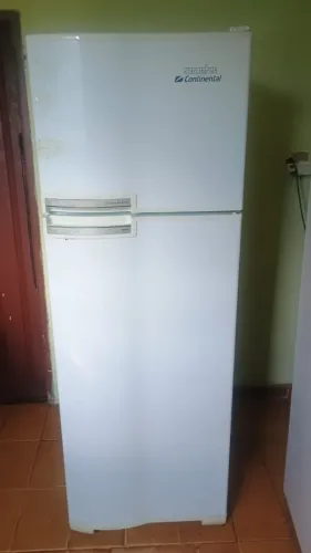 Geladeira Continental Copacabana rdv37 duplex 370 litros funcionando com nota fiscal 