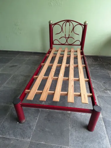 Cama de solteiro