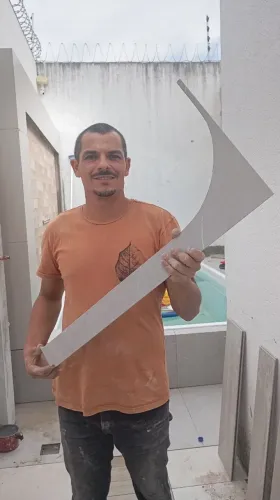Pedreiro Mestre De Obras Disponível 