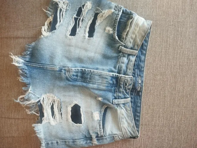 Shortinho John john jeans feminino 38