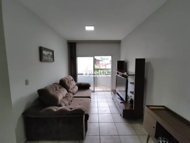 Apartamento com 3 quartos disponível para locação no bairro Santa Mônica em Uberlândia-MG